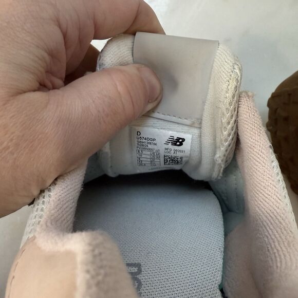 New Balance 574 Lifestyle Suede Gray Pink Rose Retro Surf  Women's 10 / 8.5 Men - Picture 6 of 10